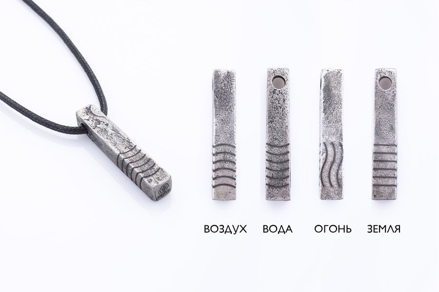 Кулон UNIQ *